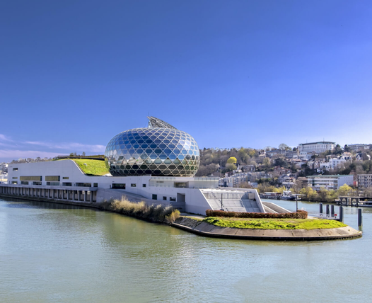 PLANTATIONS SUR L’ILE SEGUIN -- BOULOGNE BILLANCOURT (92)